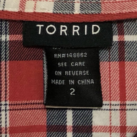 Torrid Plaid Camp Shirt Womens Plus SZ 2X Button Down Red Blue Classic Americana - Picture 9 of 11